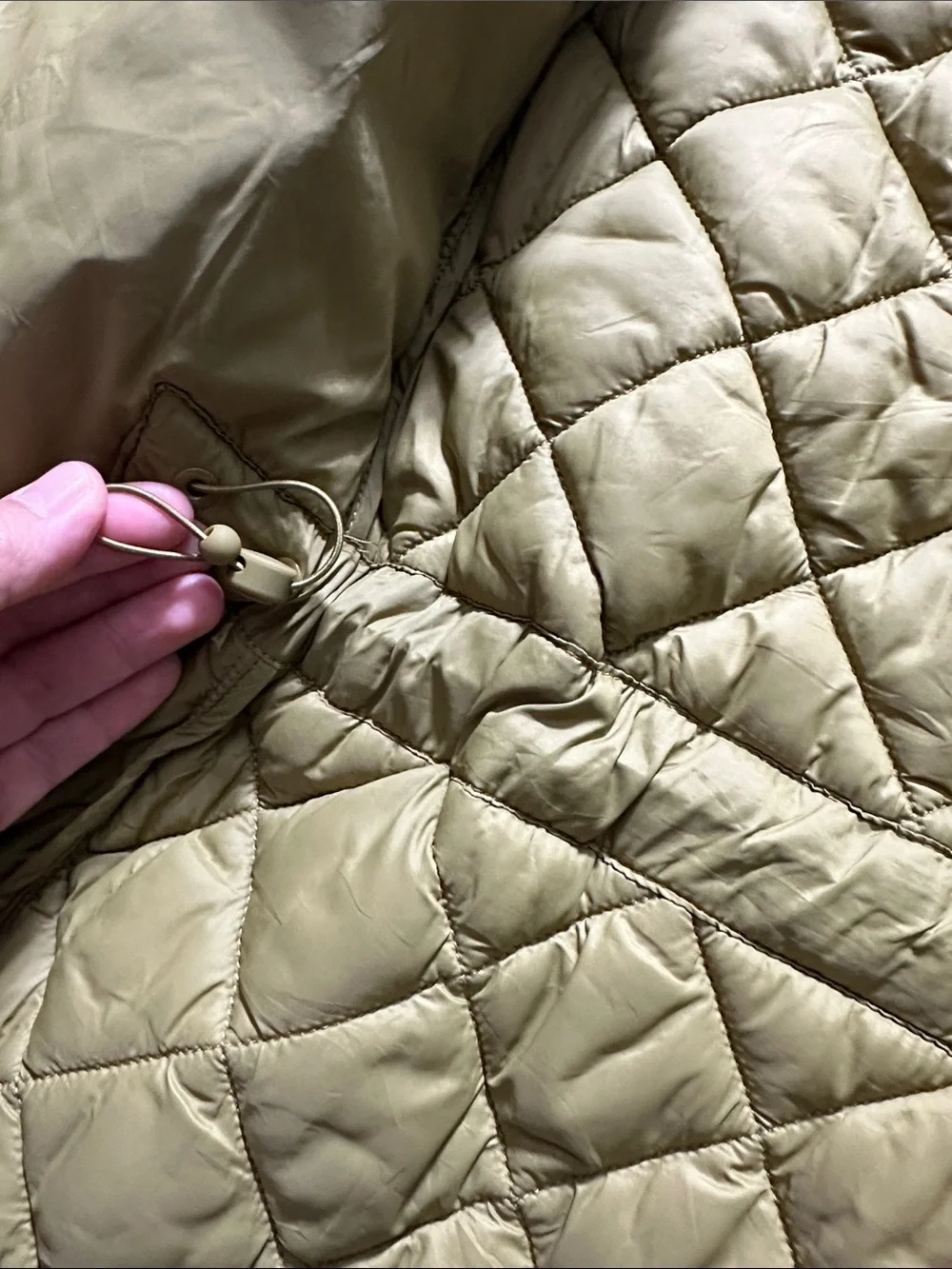 Athleta Quilted Puffer Vest in Olive Green - Picture 7 of 7